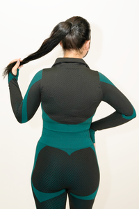 Style 12 - Women's Gym Top & Bottom Set