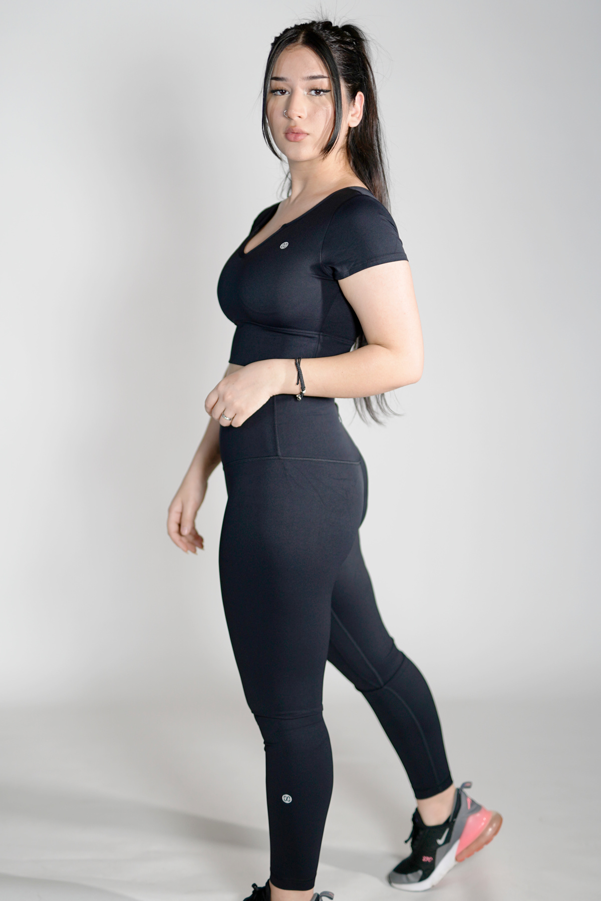 Style 162 - Women's Gym Top & Bottom Set