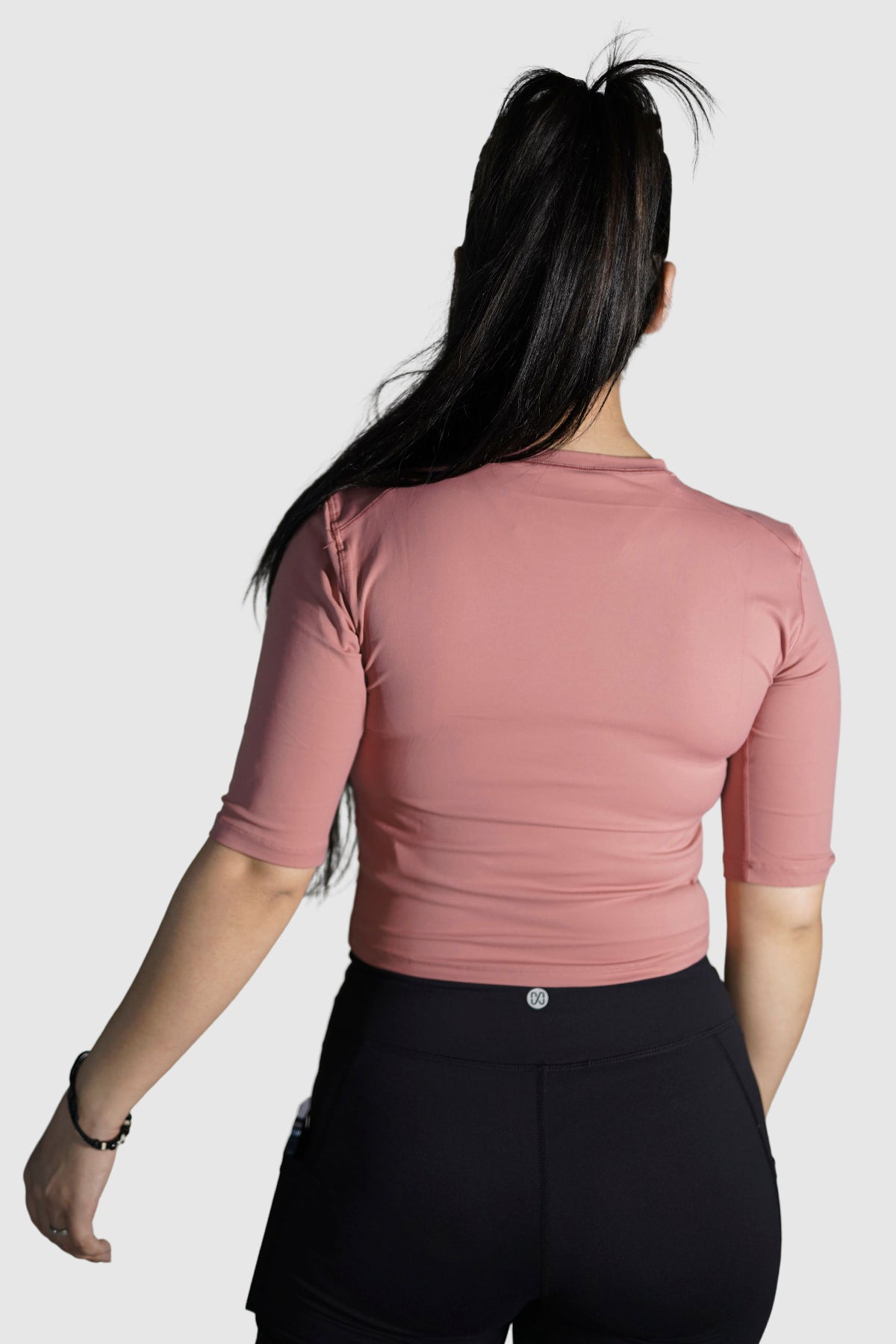 Style 43 - Women's Tops with sleevs
