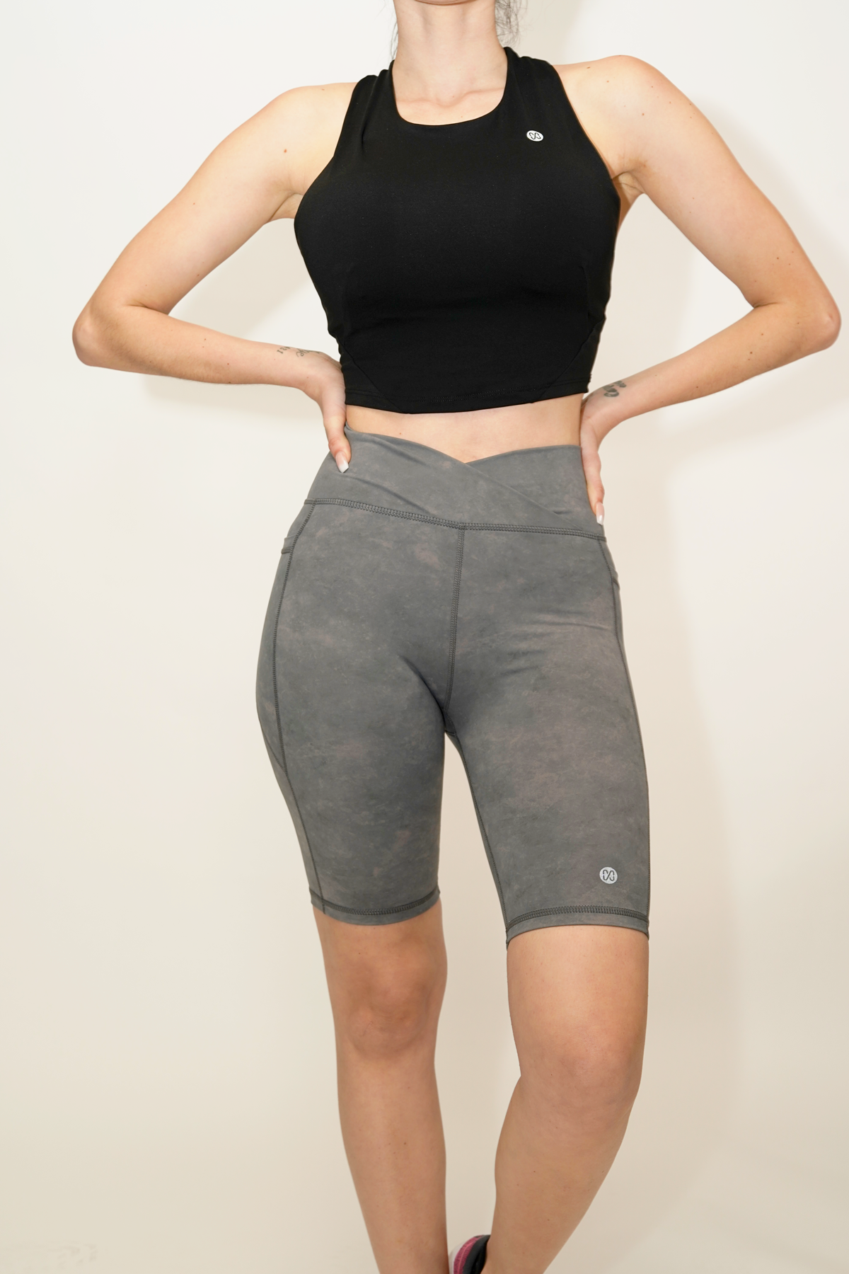 Style 29 - Women's Short Length Leggings