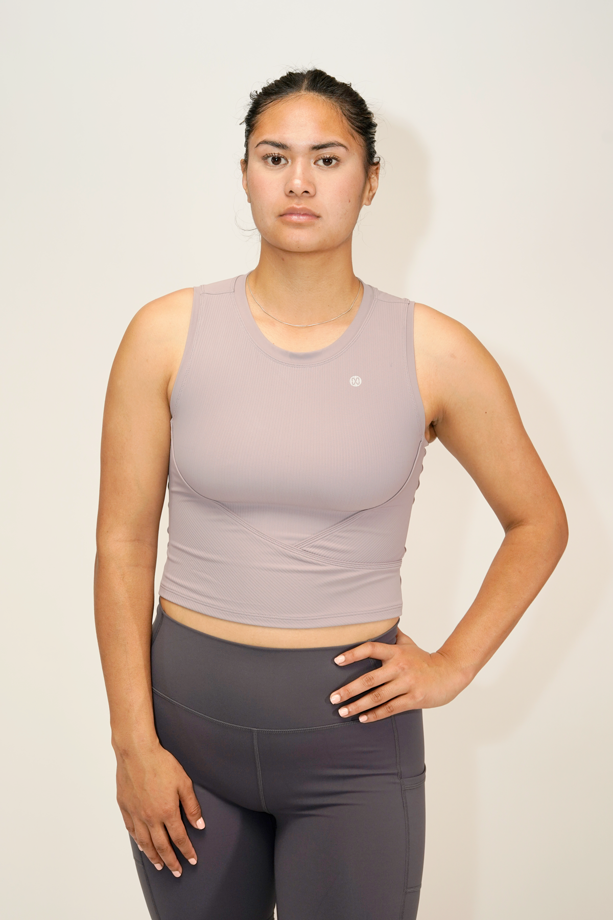 Style 40 - Women's Tops