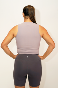 Style 40 - Women's Tops