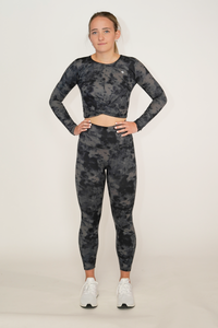 Style 59 - Women's Gym Top & Bottom Set