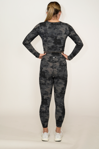 Style 59 - Women's Gym Top & Bottom Set