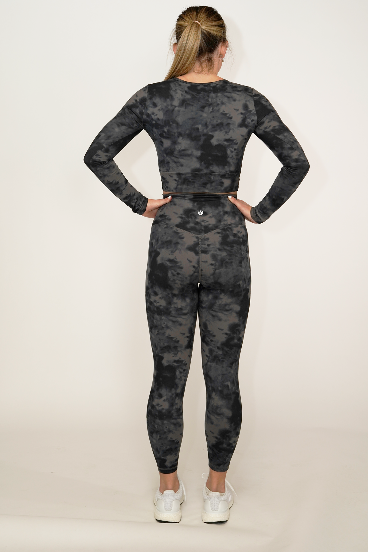 Style 59 - Women's Gym Top & Bottom Set