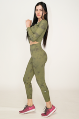 Style 61 - Women's Gym Top & Bottom Set